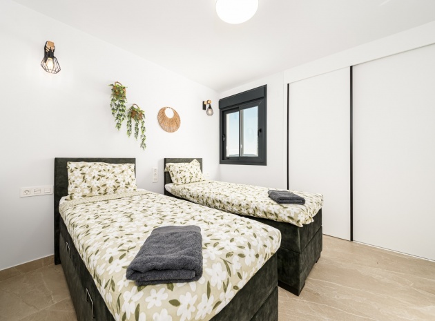 Wiederverkauf - Wohnung - Benijofar