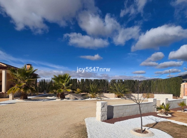 Wiederverkauf - Villa - Pinoso - Pinoso Centro