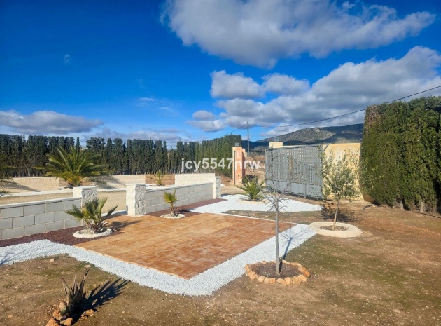 Wiederverkauf - Villa - Pinoso - Pinoso Centro