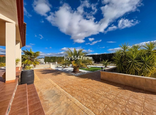 Wiederverkauf - Villa - Pinoso - Pinoso Centro