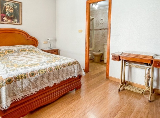 Wederverkoop - Appartement - Torrevieja - Torrevieja Centro
