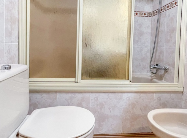 Wederverkoop - Appartement - Torrevieja - Torrevieja Centro