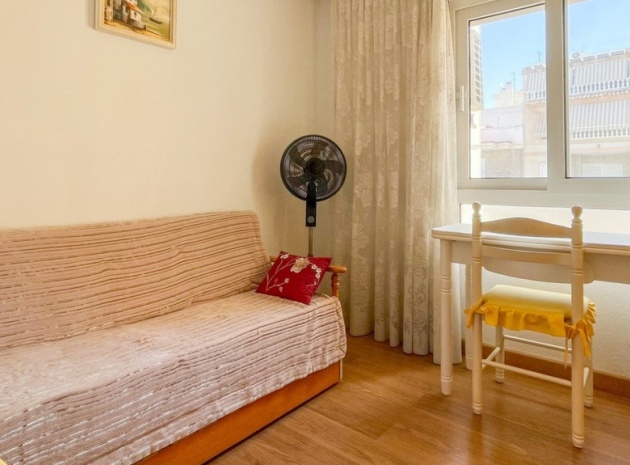Wederverkoop - Appartement - Torrevieja - Torrevieja Centro