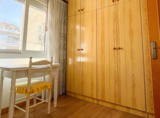 Wederverkoop - Appartement - Torrevieja - Torrevieja Centro