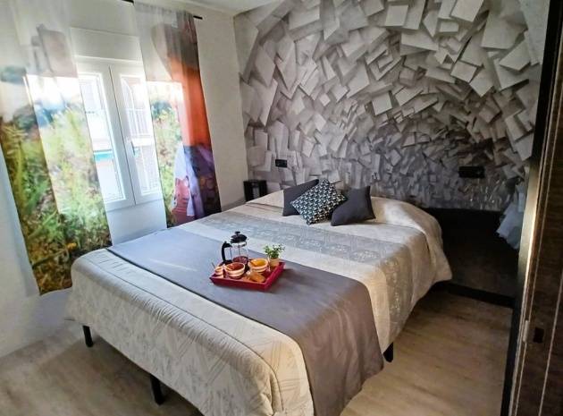 Resale - Apartment - Pilar de la Horadada - Pilar de la Horadada Centro