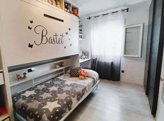 Resale - Apartment - Pilar de la Horadada - Pilar de la Horadada Centro