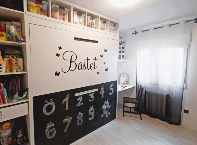 Resale - Apartment - Pilar de la Horadada - Pilar de la Horadada Centro