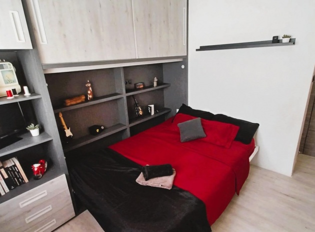 Resale - Apartment - Pilar de la Horadada - Pilar de la Horadada Centro
