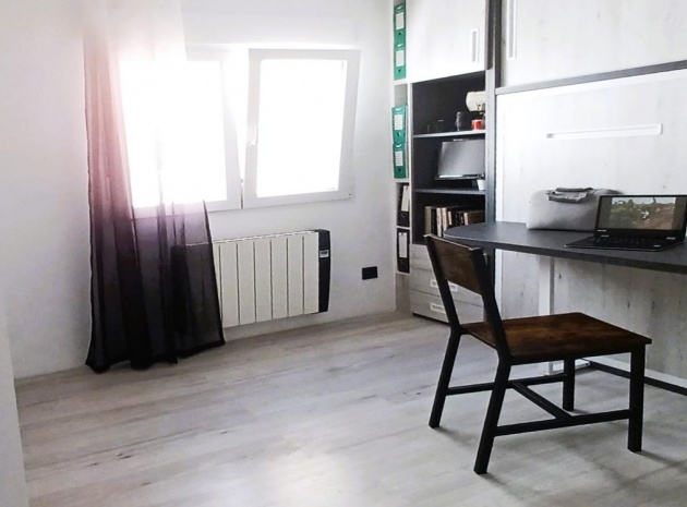 Resale - Apartment - Pilar de la Horadada - Pilar de la Horadada Centro