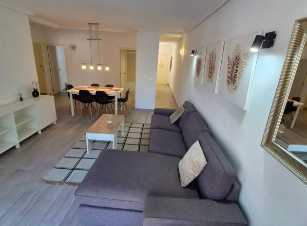 Wiederverkauf - Wohnung - Torrevieja - Torrevieja Centro
