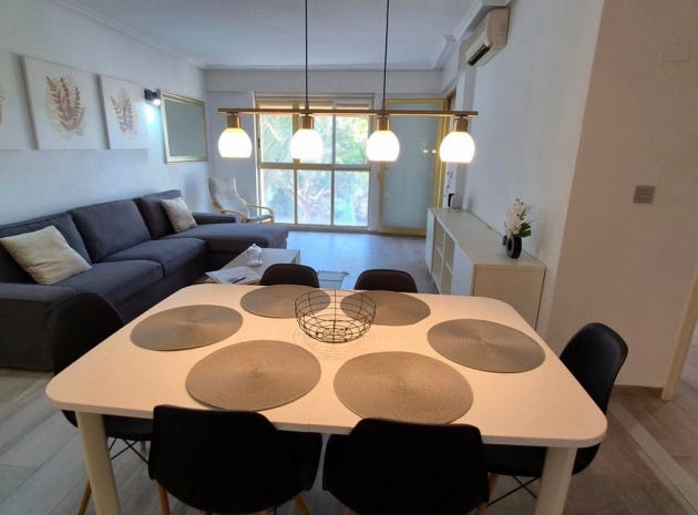Wiederverkauf - Wohnung - Torrevieja - Torrevieja Centro