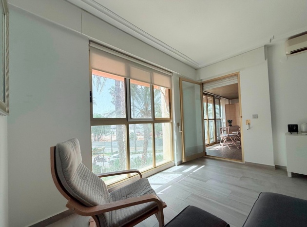 Wiederverkauf - Wohnung - Torrevieja - Torrevieja Centro
