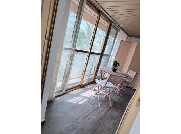 Wiederverkauf - Wohnung - Torrevieja - Torrevieja Centro