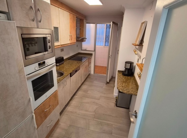 Wiederverkauf - Wohnung - Torrevieja - Torrevieja Centro