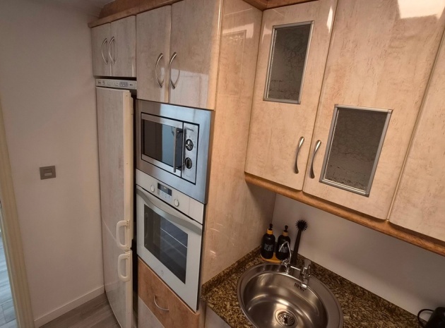 Wiederverkauf - Wohnung - Torrevieja - Torrevieja Centro