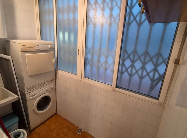 Wiederverkauf - Wohnung - Torrevieja - Torrevieja Centro