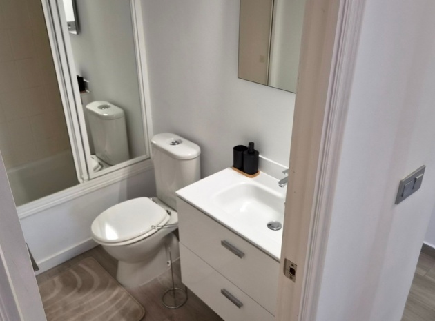Wiederverkauf - Wohnung - Torrevieja - Torrevieja Centro