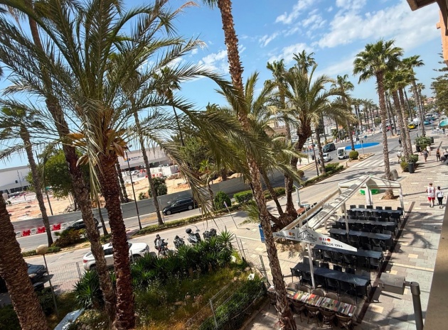 Wiederverkauf - Wohnung - Torrevieja - Torrevieja Centro