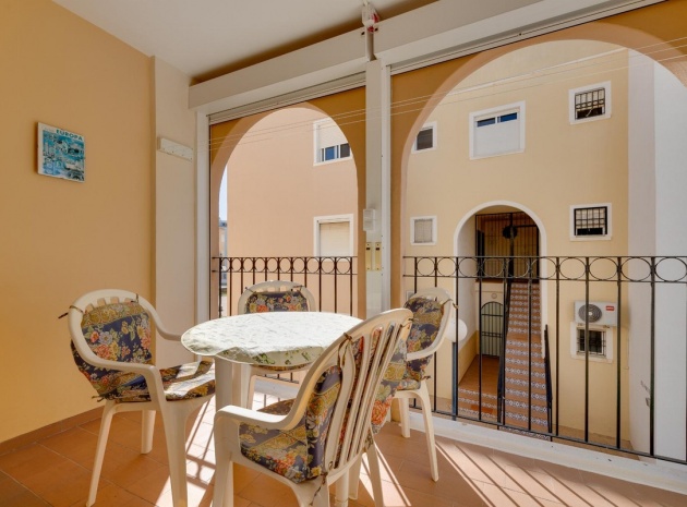 Resale - Apartment - Torrevieja - Torrevieja Centro