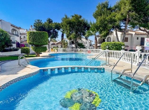 Resale - Townhouse - Torrevieja - Torrevieja Centro