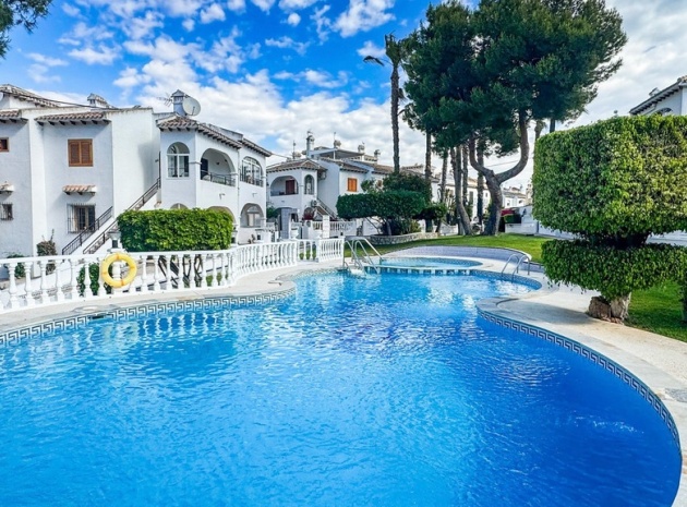 Resale - Townhouse - Torrevieja - Torrevieja Centro