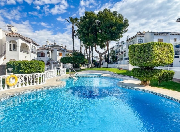Resale - Townhouse - Torrevieja - Torrevieja Centro