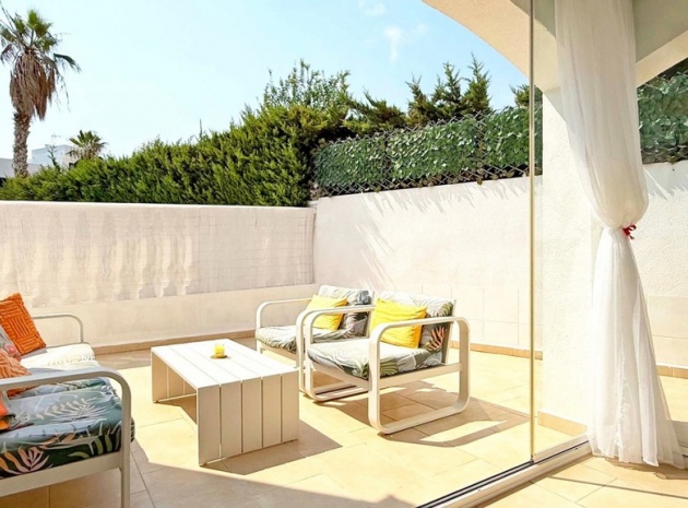 Wiederverkauf - Villa - Orihuela - Villamartin