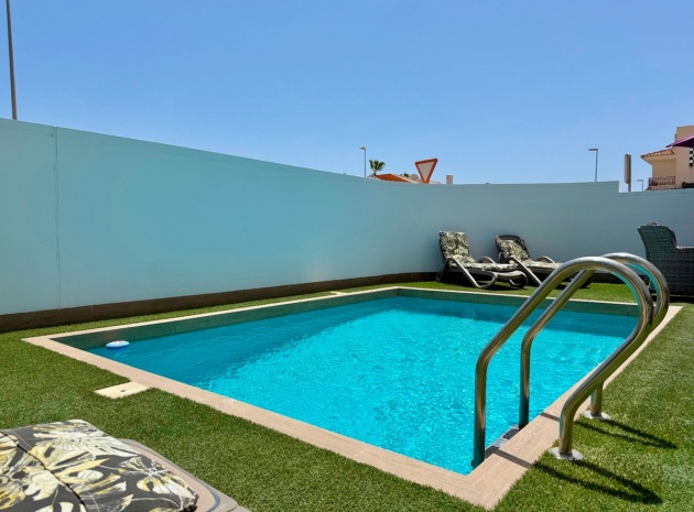 Återförsäljning - Villa - Rojales - Ciudad Quesada