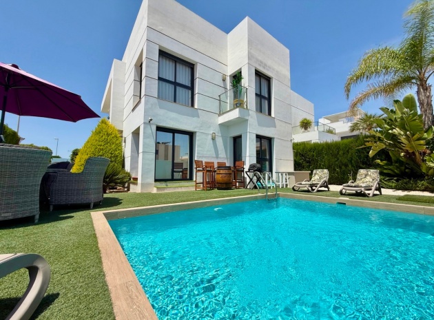 Återförsäljning - Villa - Rojales - Ciudad Quesada