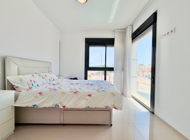 Återförsäljning - Villa - Rojales - Ciudad Quesada