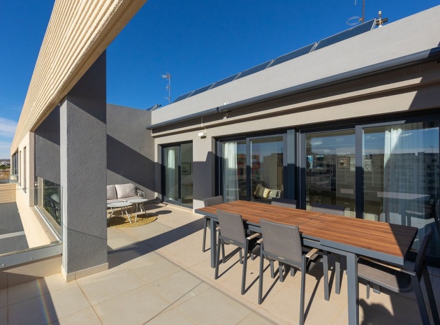 Återförsäljning - Lägenhet - Orihuela - Punta Prima