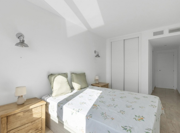 Återförsäljning - Lägenhet - Orihuela - Punta Prima