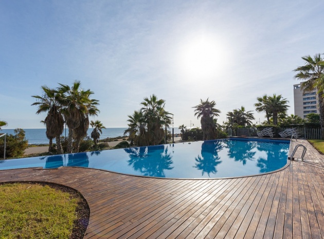 Återförsäljning - Lägenhet - Orihuela - Punta Prima