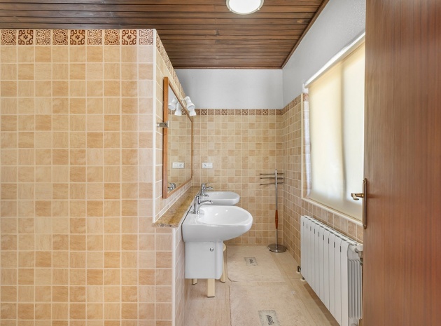 Wiederverkauf - Villa - Orihuela - Orihuela Costa
