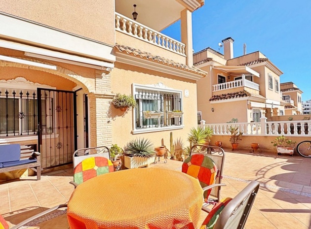 Wiederverkauf - Stadthaus - Orihuela - Villamartin