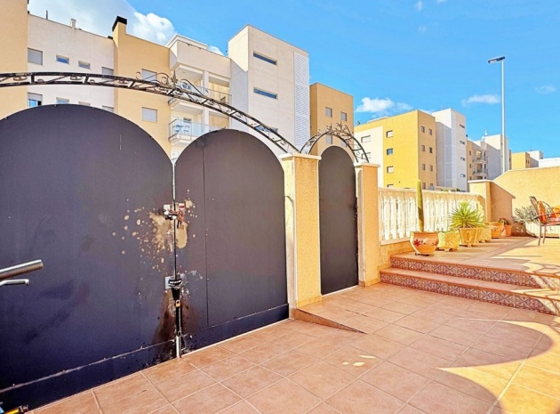 Wiederverkauf - Stadthaus - Orihuela - Villamartin