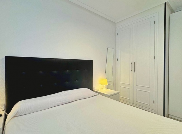 Wiederverkauf - Wohnung - Torrevieja - La Mata