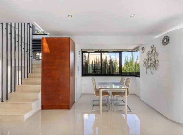 Återförsäljning - Villa - Orihuela - La Zenia