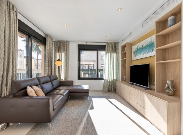 Återförsäljning - Villa - Orihuela - La Zenia