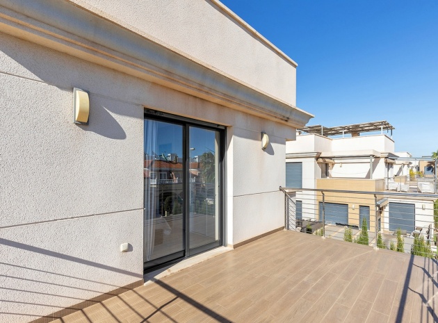 Återförsäljning - Villa - Orihuela - La Zenia