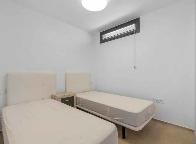 Återförsäljning - Villa - Orihuela - La Zenia