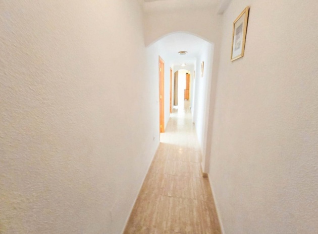 Wiederverkauf - Wohnung - Torrevieja - Torrevieja Centro