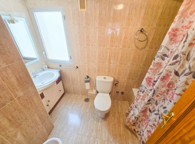 Wiederverkauf - Wohnung - Torrevieja - Torrevieja Centro