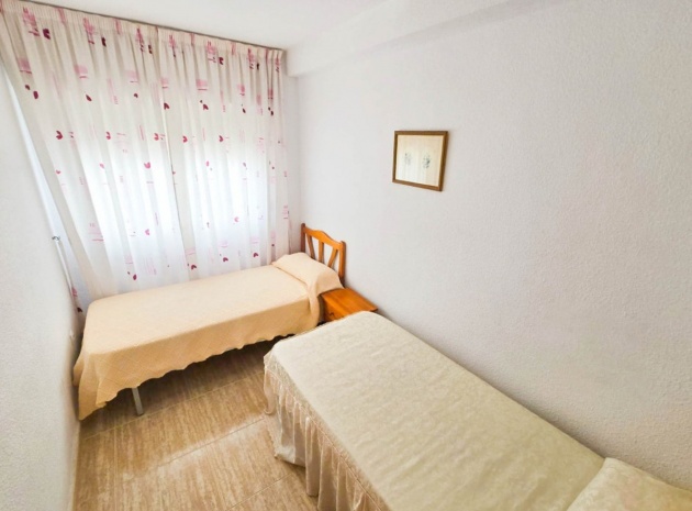 Wiederverkauf - Wohnung - Torrevieja - Torrevieja Centro