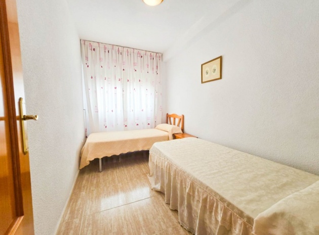 Wiederverkauf - Wohnung - Torrevieja - Torrevieja Centro