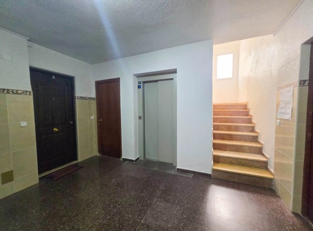 Wiederverkauf - Wohnung - Torrevieja - Torrevieja Centro