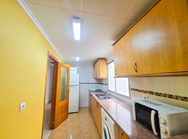 Wiederverkauf - Wohnung - Torrevieja - Torrevieja Centro
