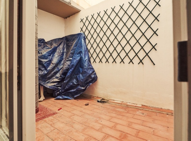 Resale - Apartment - Torrevieja - Torrevieja Centro
