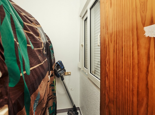 Resale - Apartment - Torrevieja - Torrevieja Centro