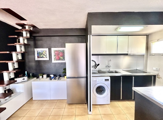 Wiederverkauf - Wohnung - Torrevieja - Torrevieja Centro